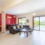 Villa Halima Stefanos Polis