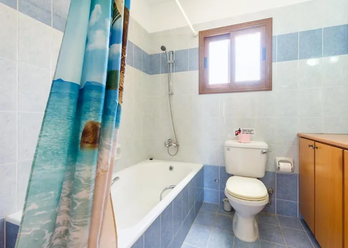 Halima Stefanos Polis