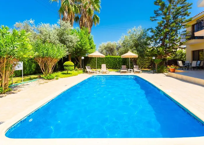 Halima Stefanos Villa *