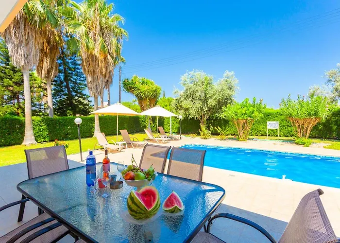 Halima Stefanos Polis